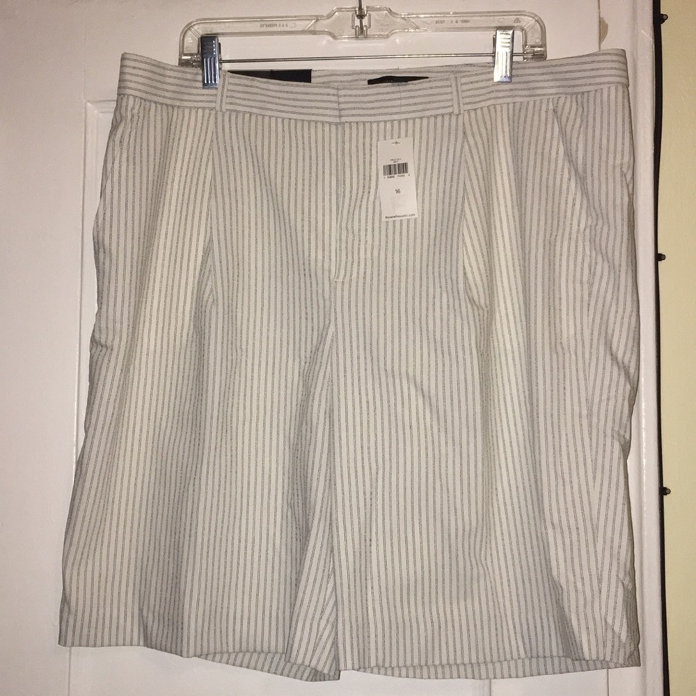 Banana Republic Avery Shorts
